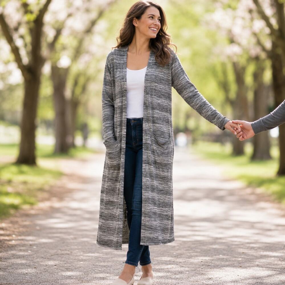 LuLaRoe Sarah Gray Striped Long Open Knit Cardigan Duster Sweater Pockets Size M